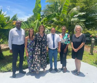 Vers un partenariat entre la CANBT et La Poste de Guadeloupe
